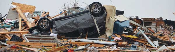 Illinois-tornado-Wrecked-car-(Rotator)