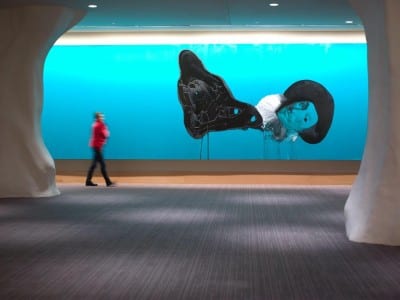 The foyer of Loews Chicago O'Hare Hotel
