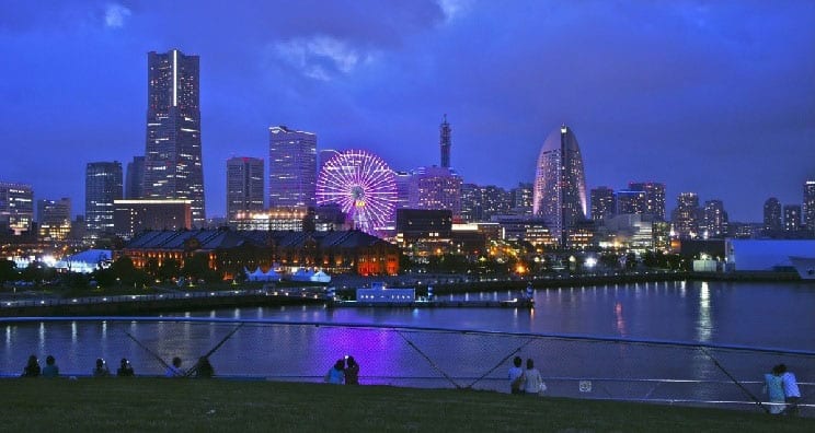 yokohama-city-skyline-