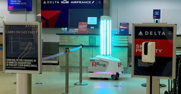 airport robot 