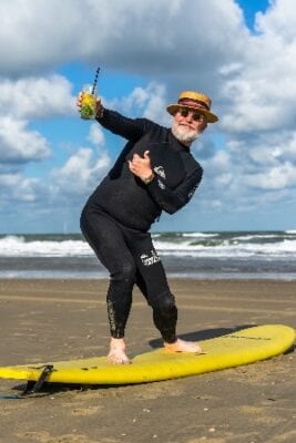 Remco Dörr Hague CB surfing 