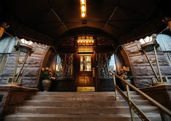 Detroit_Club_front door