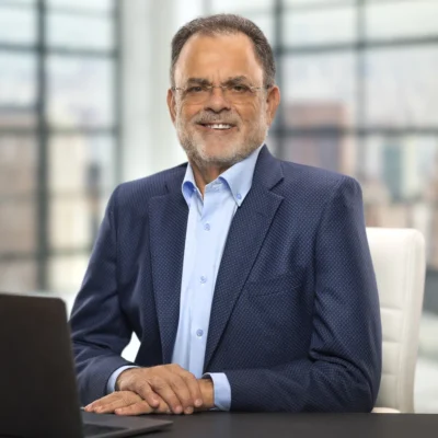 Picture of Pat Alaqua