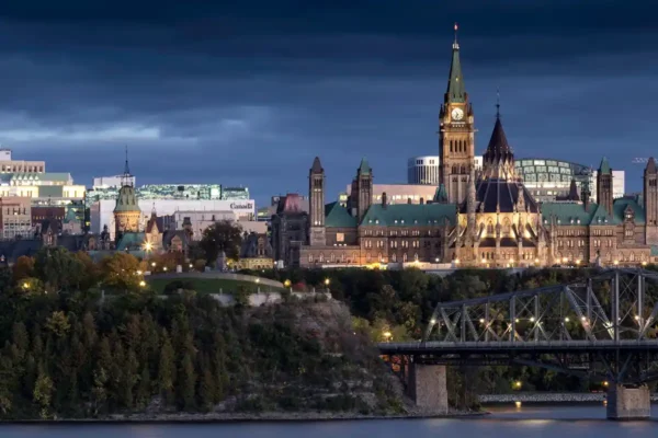 Ottawa skyline with Parliament Hill above the Ottawa River, highlighting Ottawa Tourism business events promotion