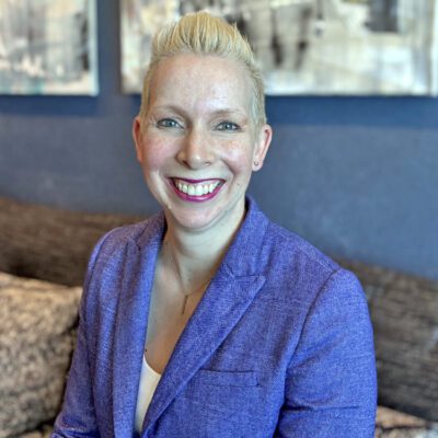 Headshot of Michelle Thomas.