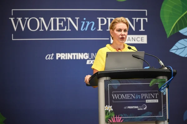 Lisbeth Lyons Black speaks during the 2025 Women in Print Alliance Luncheon